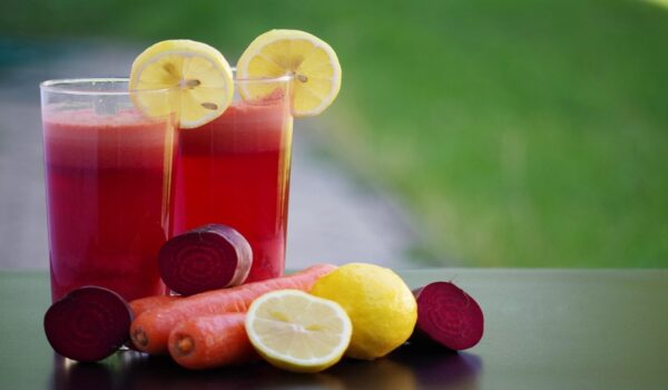 Jugo de remolacha con zanahoria: nutrientes y beneficios